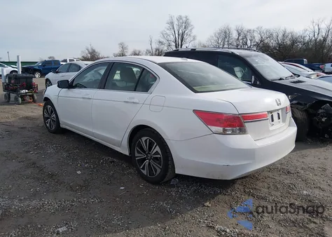 2012 Honda Accord 2.4 Ex-L из США, поврежденный, VIN 1HGCP2F84CA077312